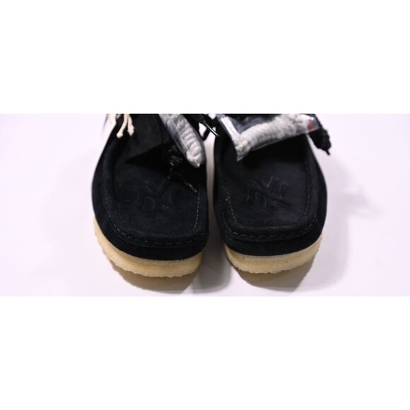 Clarks Originals x KITH x NY Mets Wallabee Shoes in Black Suede main image 5